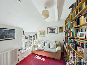 Landing- click for photo gallery